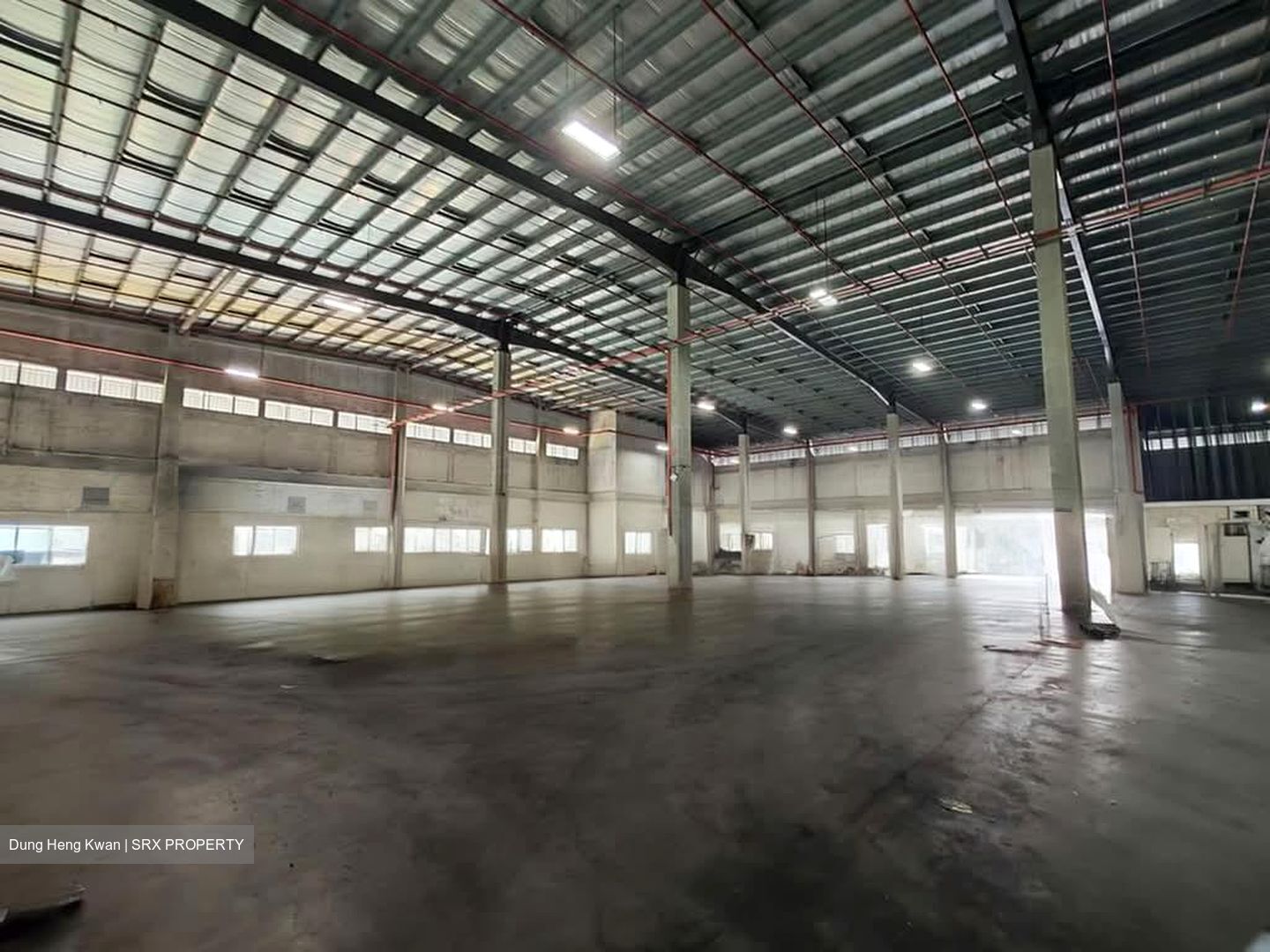 Tuas Lot (D22), Warehouse #554265001